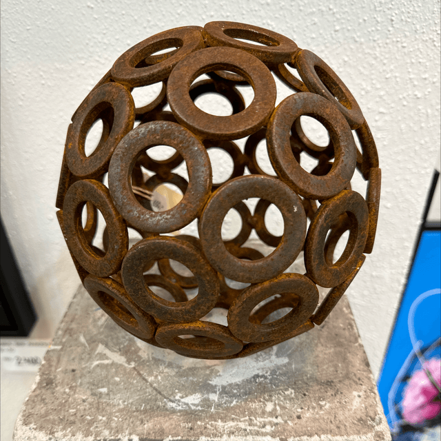 Jernskulptur Af Thomas Holst